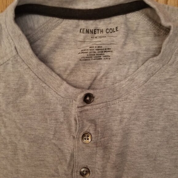 Kenneth Cole Gray Polo Shirt with Short Sleeves and Relaxed Fit - Picture 2 of 5